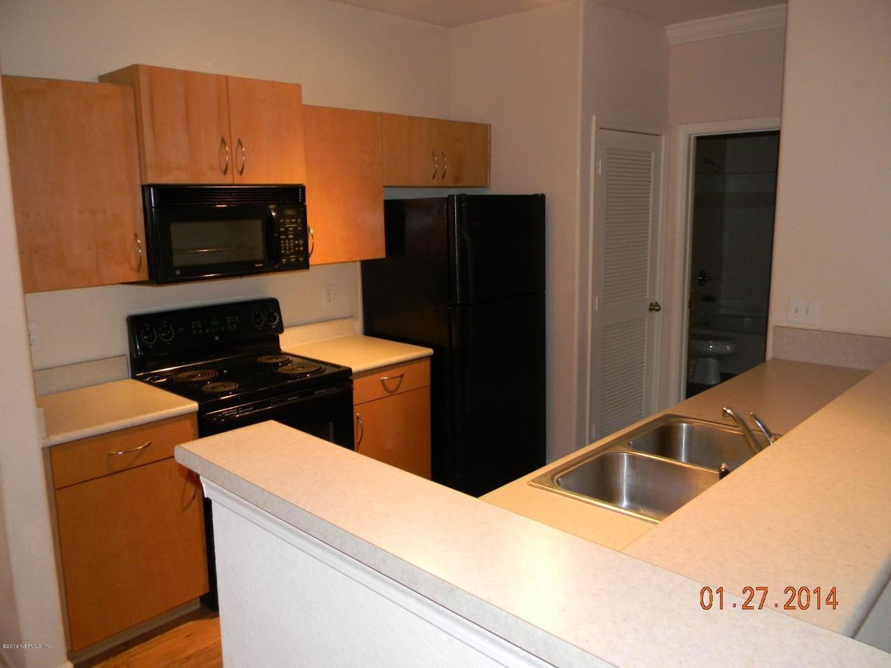 8290 Gate Pkwy W #1117 - Photo 4 of 20