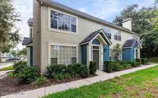 featured image of 13700 Richmond Park Dr N #708