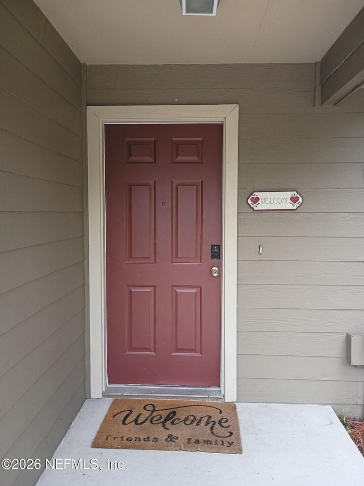 10102 Geni Hill Cir S - Photo 4 of 27