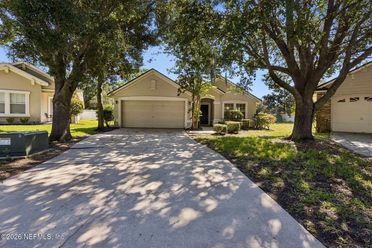 831 Timberjack Ct - Photo 3 of 50