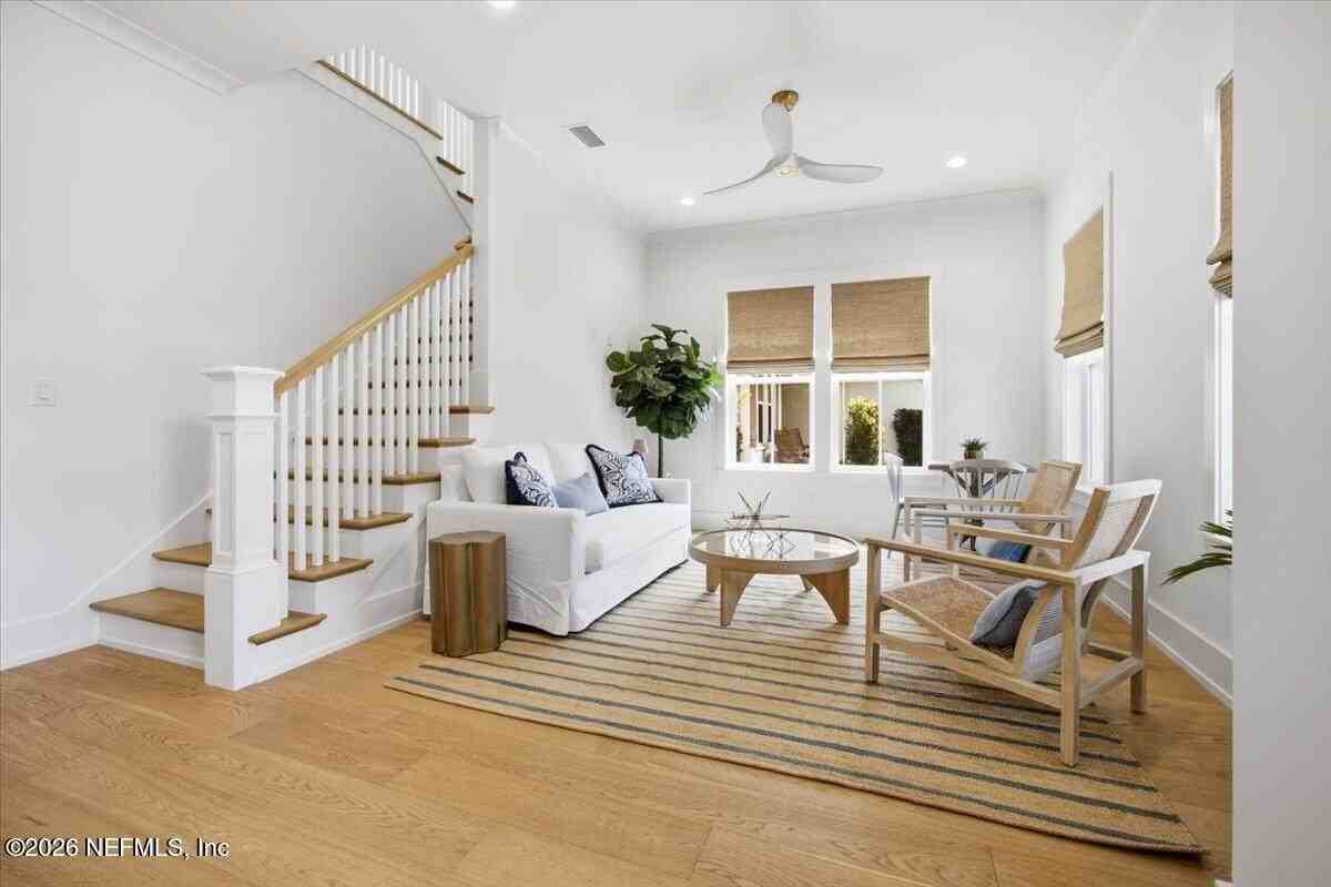 35 Jefferson Ave - Photo 5 of 31