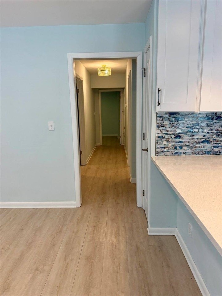 306 Florida St - Photo 6 of 18