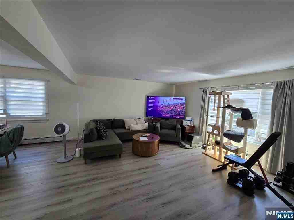 62 Edgewater Pl #3 - Photo 3 of 12