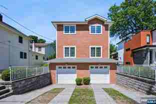 39 Grove St #B - Photo 1 of 1
