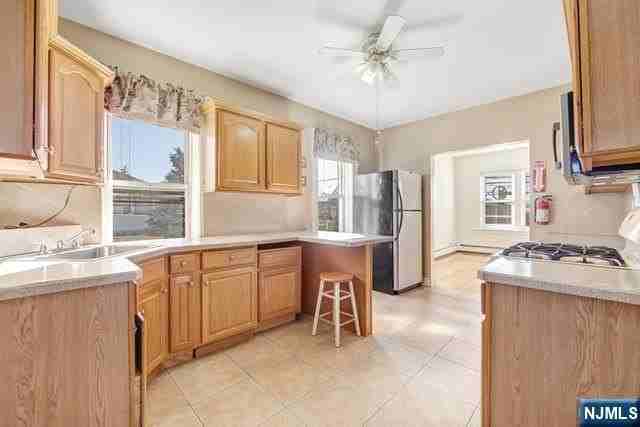 53 Church St #1