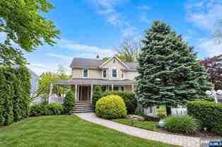 816 Pascack Rd - Photo 1 of 1