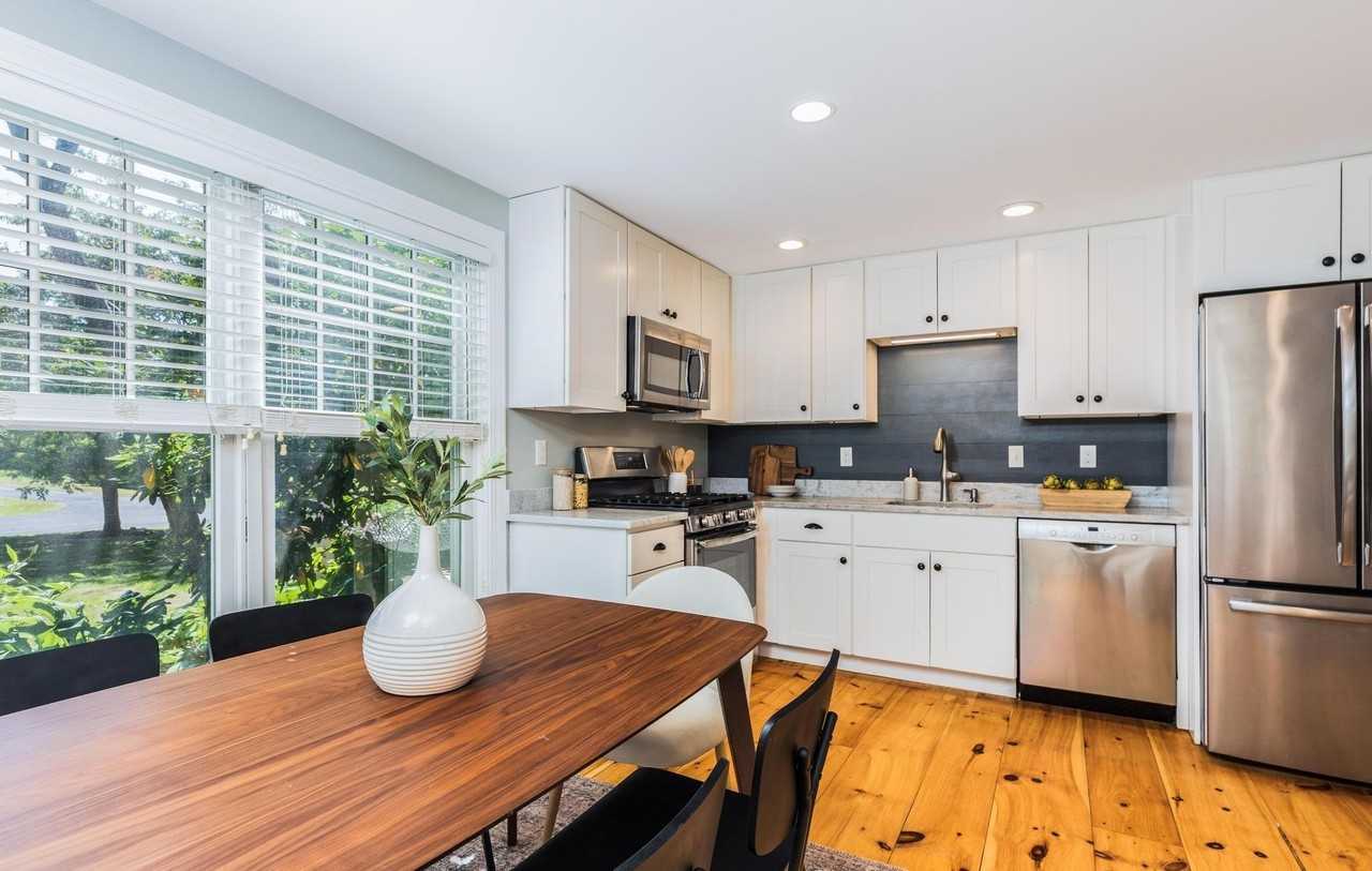 371 Washington Rd - Photo 4 of 14