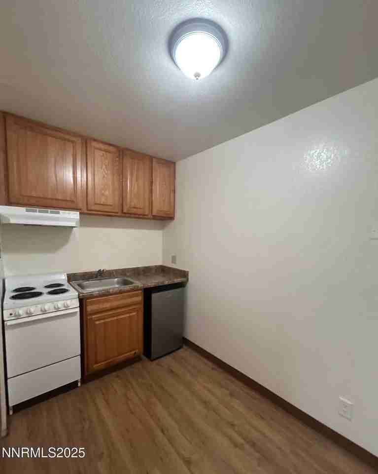 2450 Lymbery St #327 - Photo 4 of 12