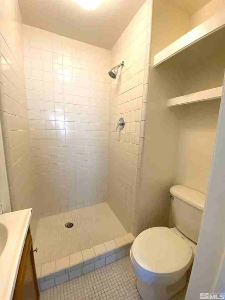 514 7th St - Photo 5 of 5