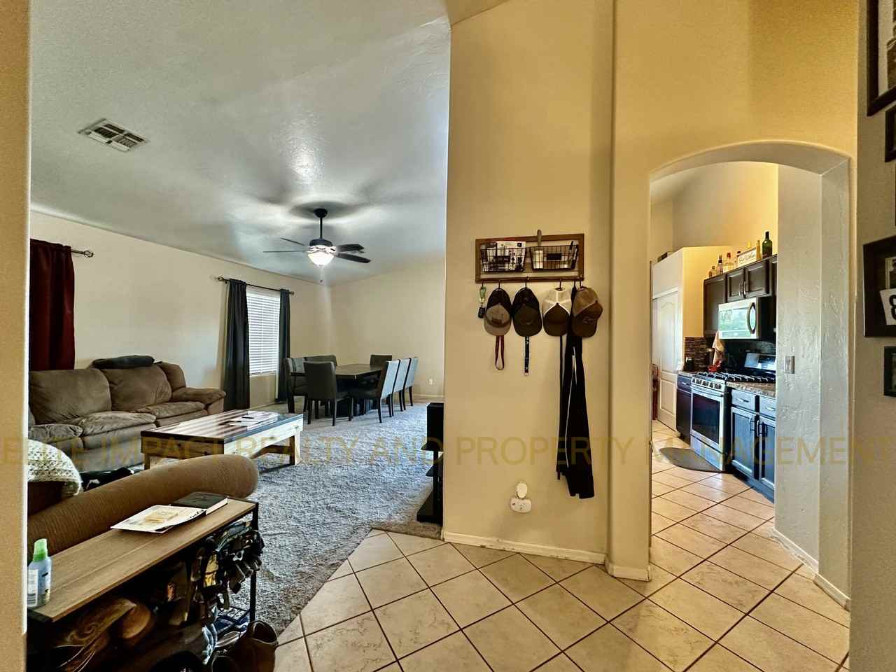 7510 N Thornwood Rd #1 - Photo 4 of 23
