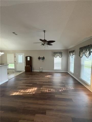 70370 10th St - Photo 4 of 11