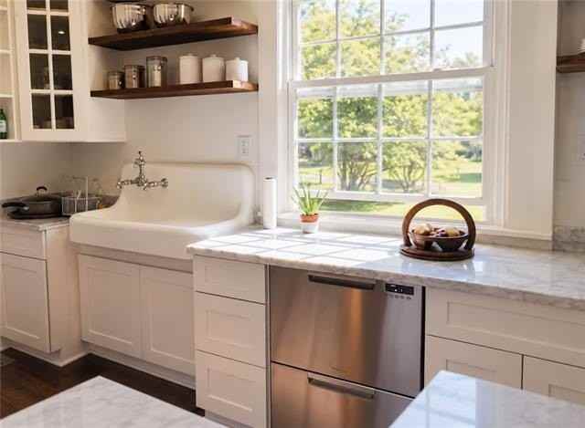 2528 College St - Photo 6 of 15