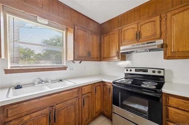 8966 E 56th Pl - Photo 4 of 19