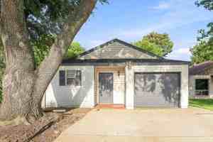 featured image of 1379 Dell Dale St