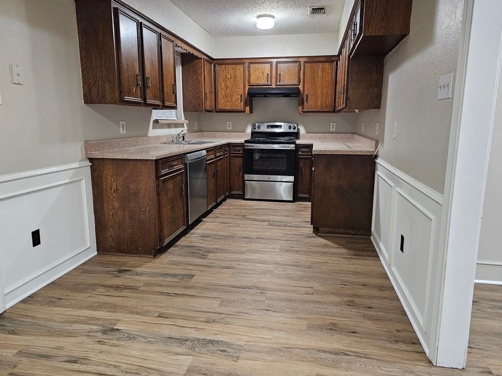 309 Christie Ct - Photo 4 of 12