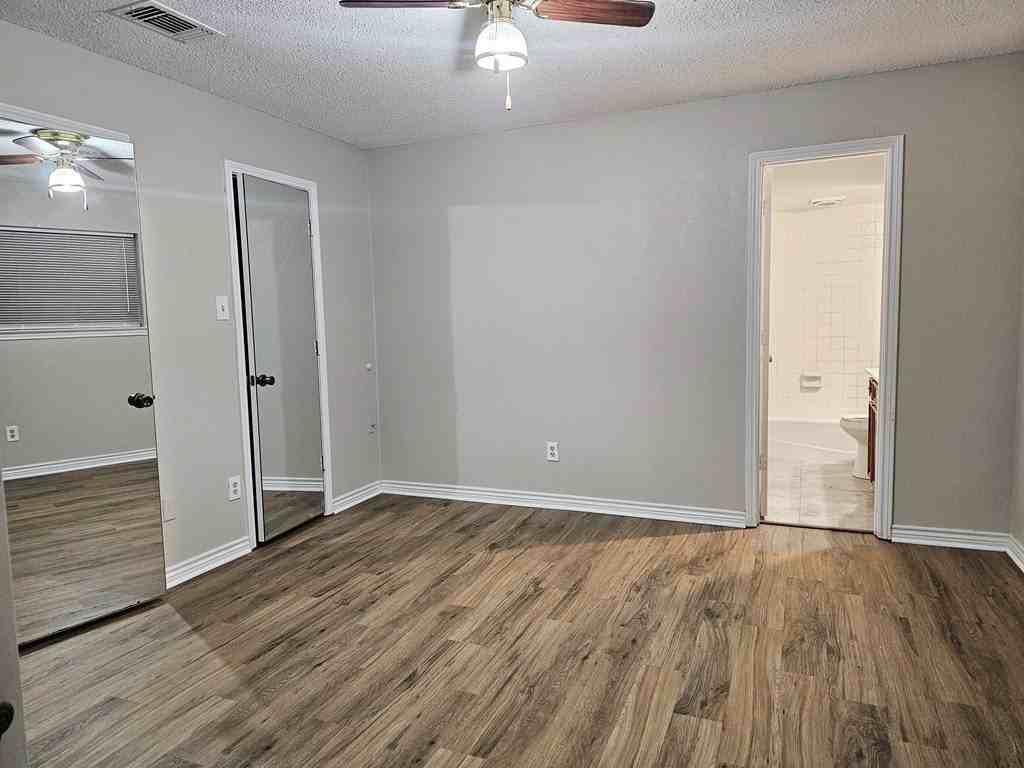 309 Christie Ct - Photo 6 of 12