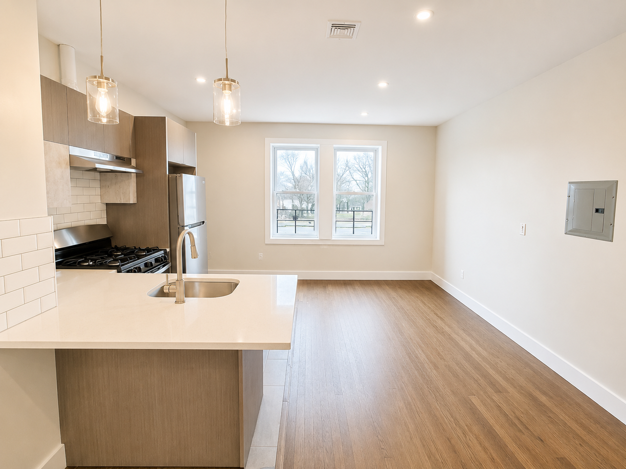 535 Hawthorne Avenue #303c - Photo 3 of 11
