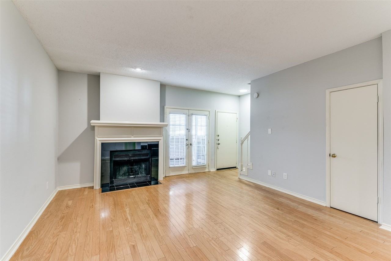 6123 Oram St #1 - Photo 2 of 12
