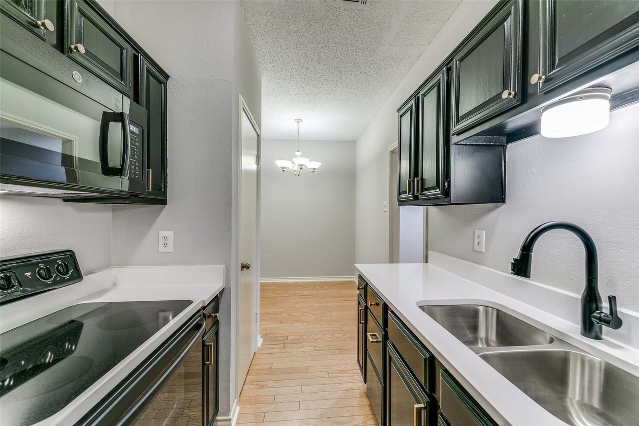 6123 Oram St #1 - Photo 6 of 12