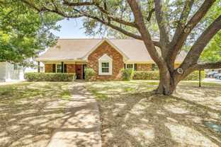 1701 Larkspur Dr - Photo 1 of 1