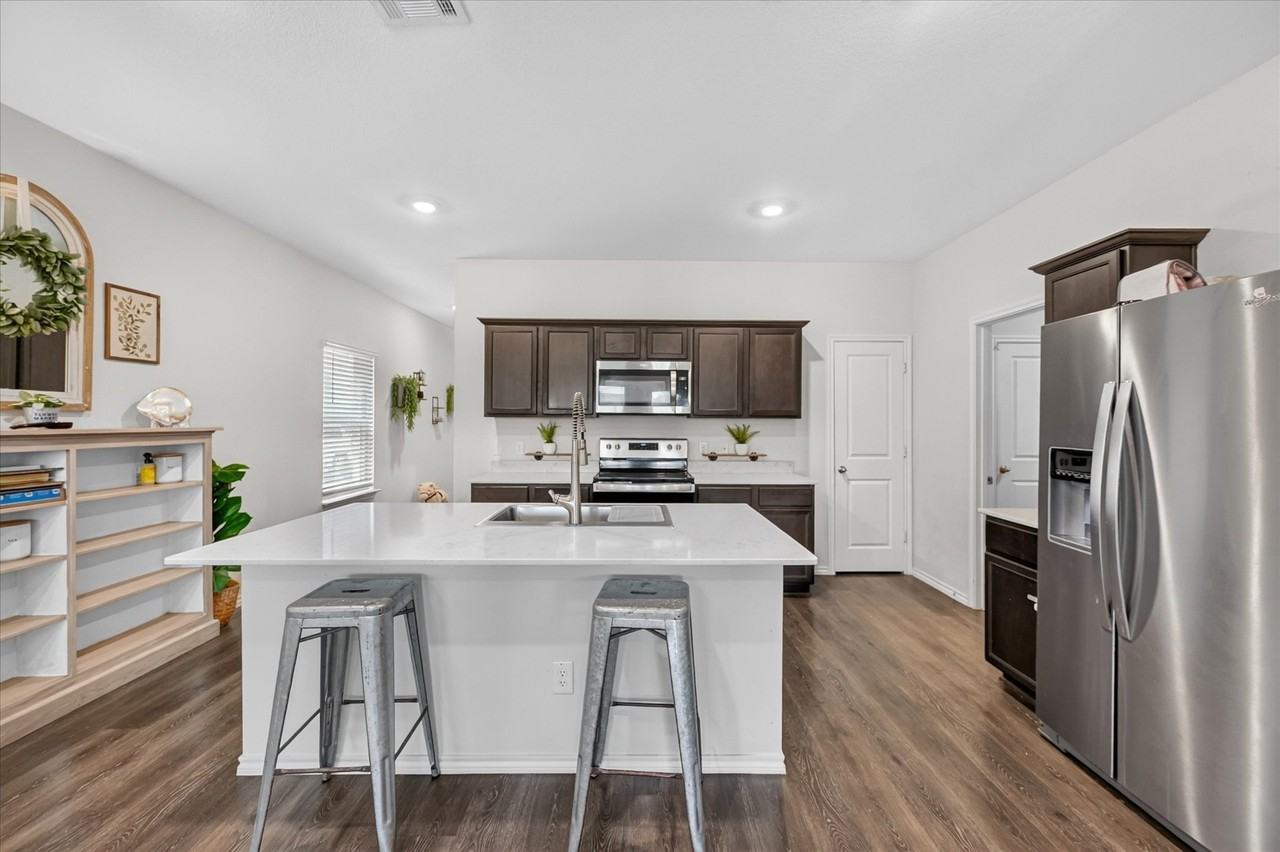3108 Herrera Dr - Photo 4 of 21