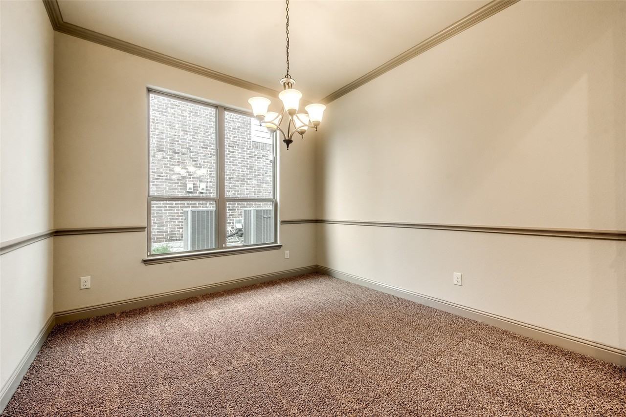 8512 Meadow Sweet Ln - Photo 5 of 21