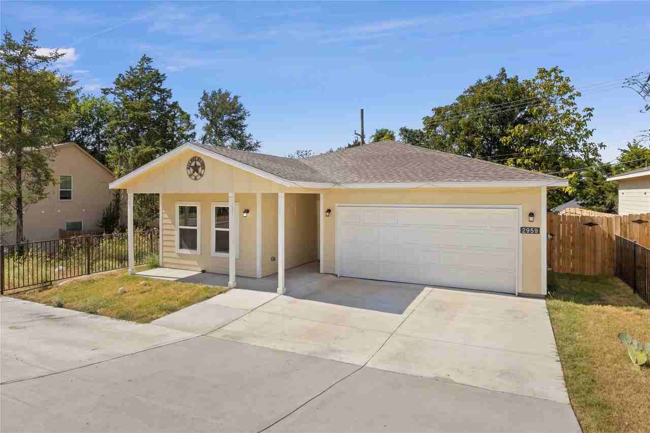2959 Simpson Stuart Rd - Photo 2 of 16