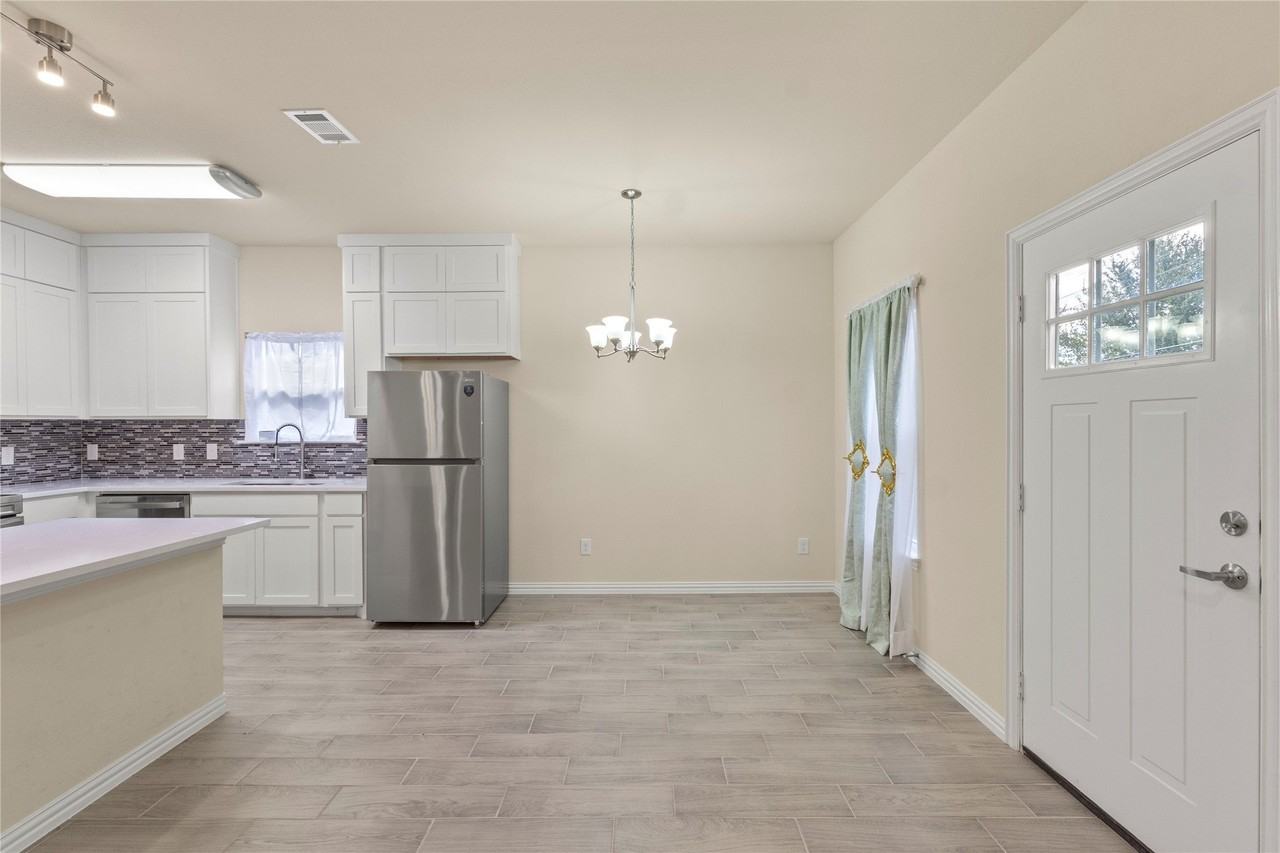 2959 Simpson Stuart Rd - Photo 7 of 16