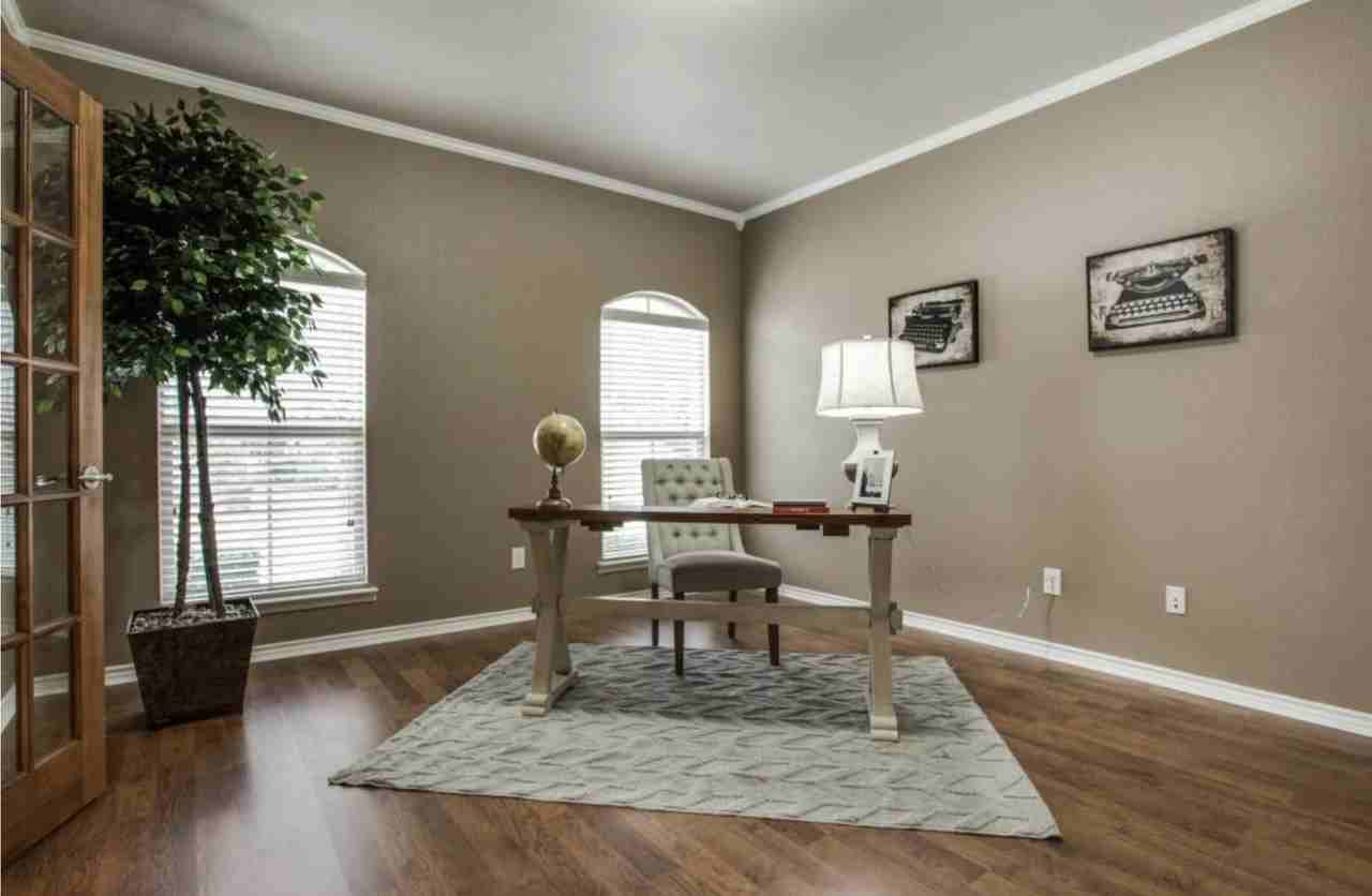 6060 Pisa Ln - Photo 3 of 24