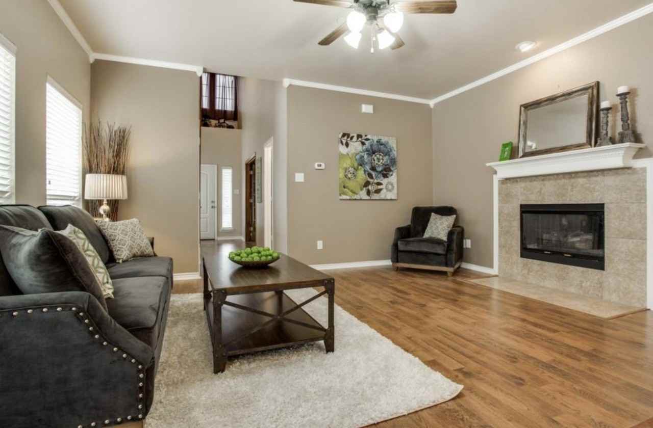 6060 Pisa Ln - Photo 5 of 24