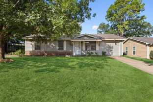 809 Helen Dr - Photo 1 of 1