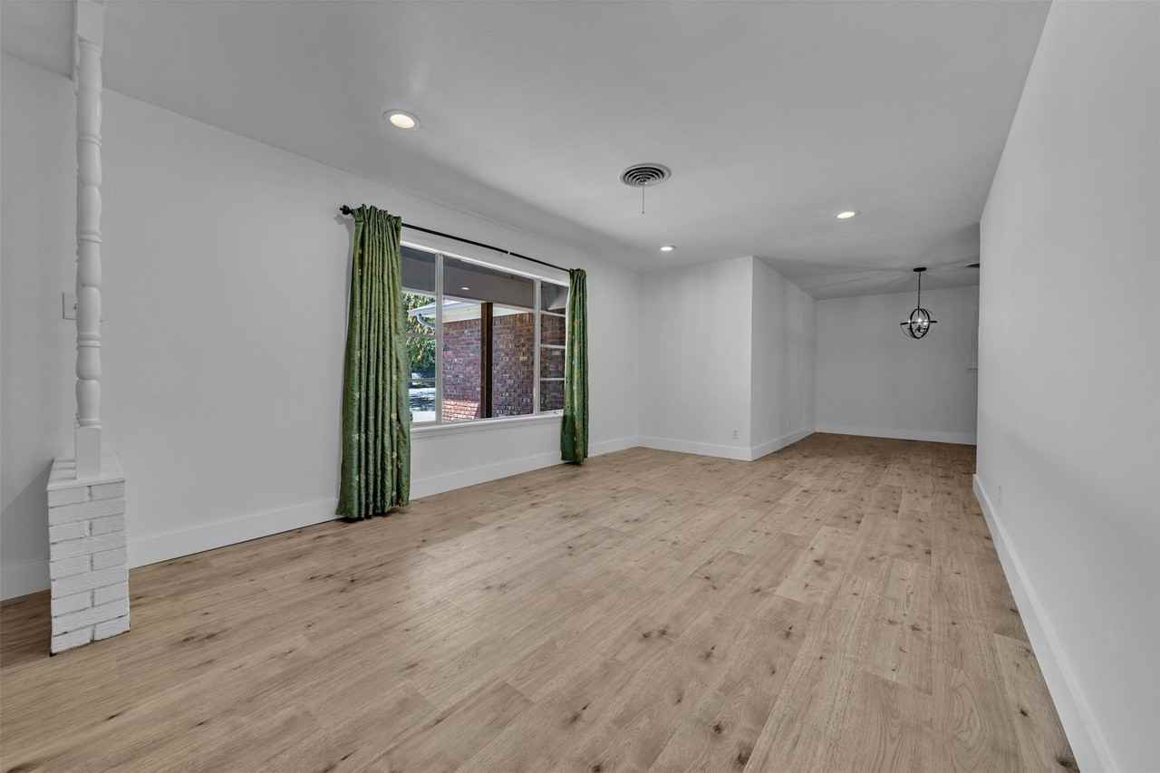 5745 Wimbleton Way - Photo 2 of 26