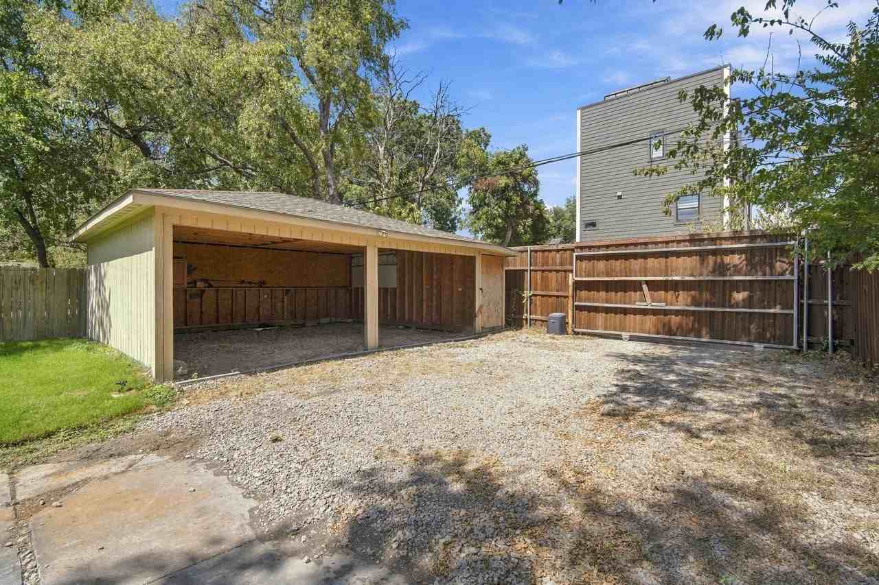 607 W Page Ave - Photo 6 of 22