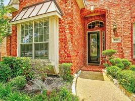 featured image of 1617 Thompson Dr