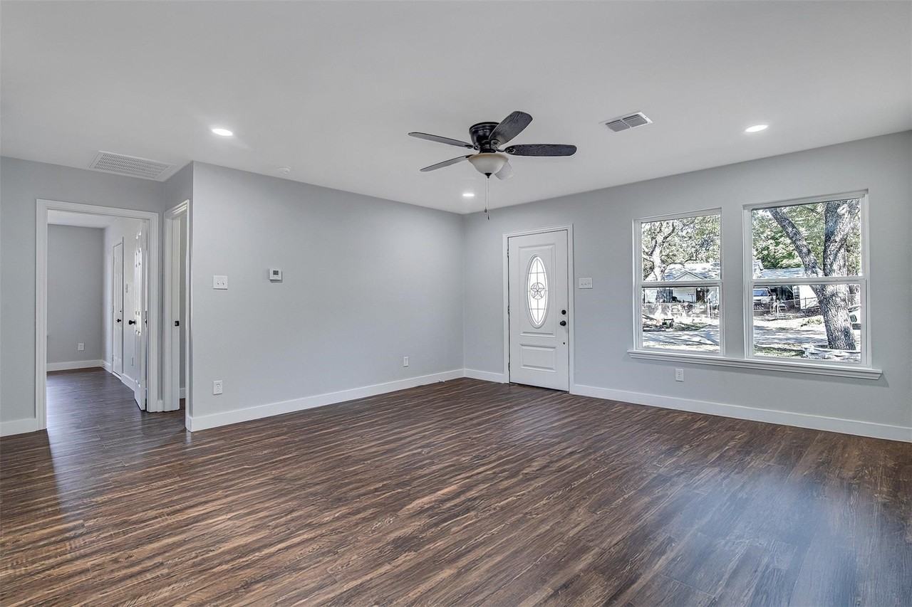 5305 Purdue Ave - Photo 5 of 28