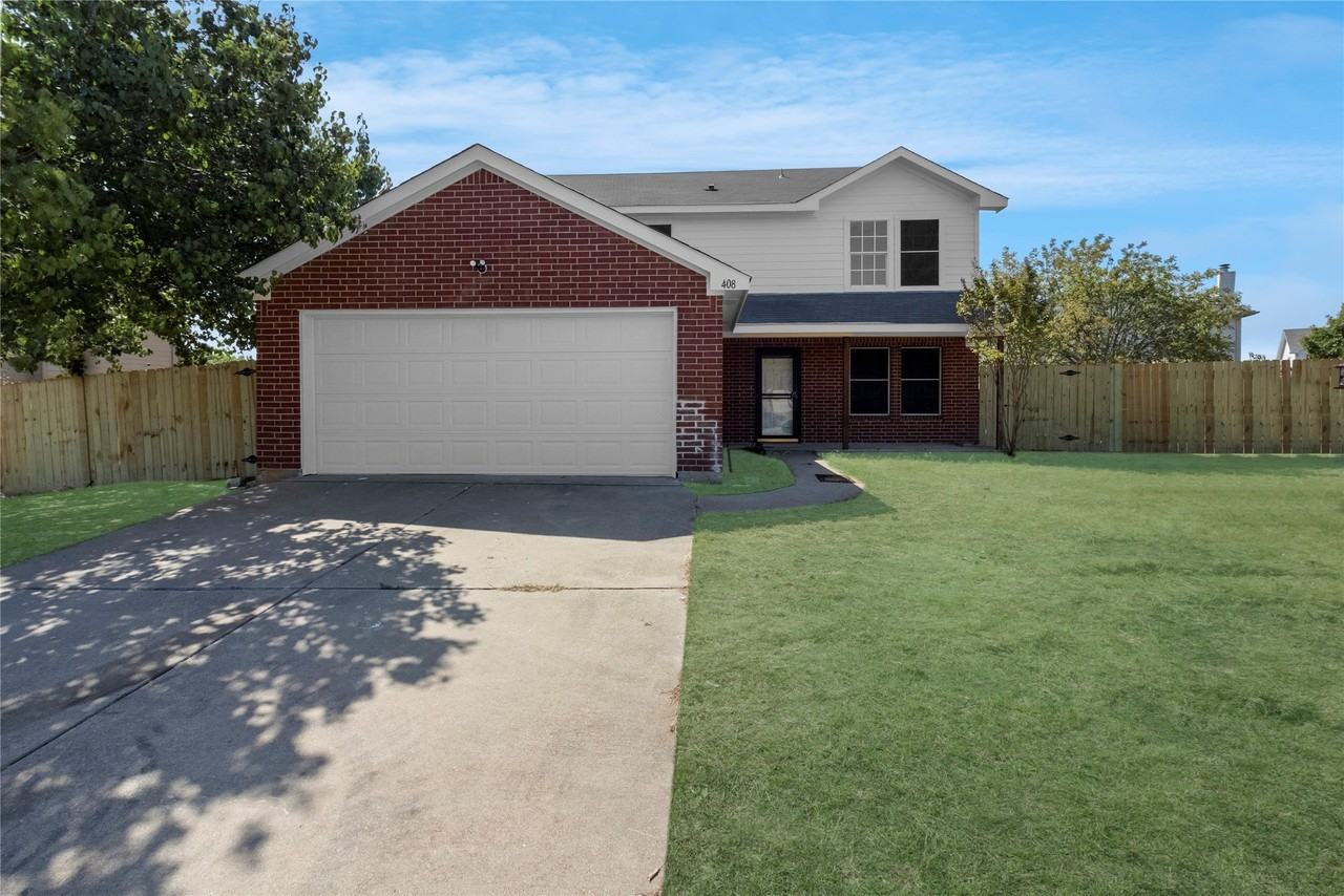 408 Centennial Pl