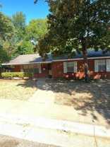 2501 White Oak Ln - Photo 1 of 1