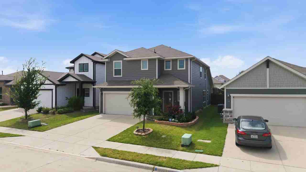 2108 River Pine Rd - Photo 2 of 40