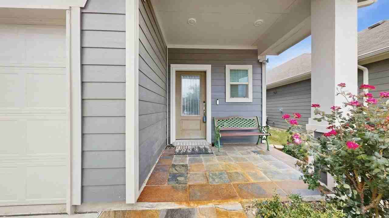 2108 River Pine Rd - Photo 5 of 40