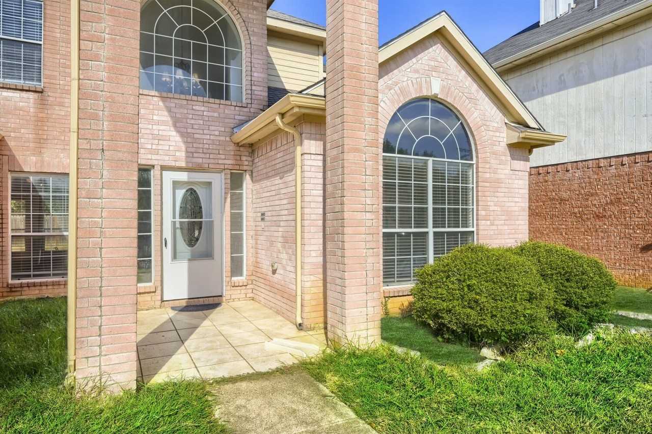 7018 Echo Lake Ct