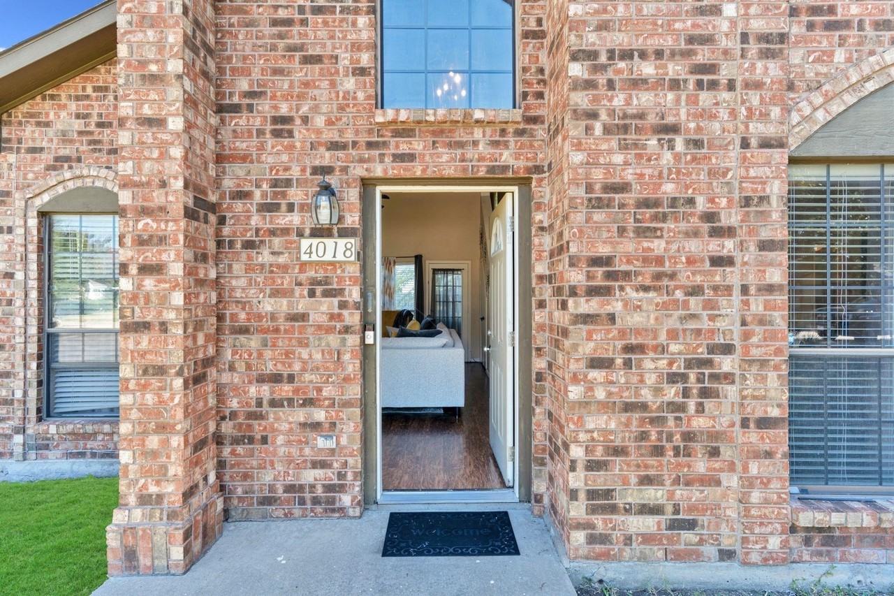 4018 Smartt St - Photo 4 of 30