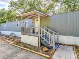 featured image of 1802 Whispering Oaks St