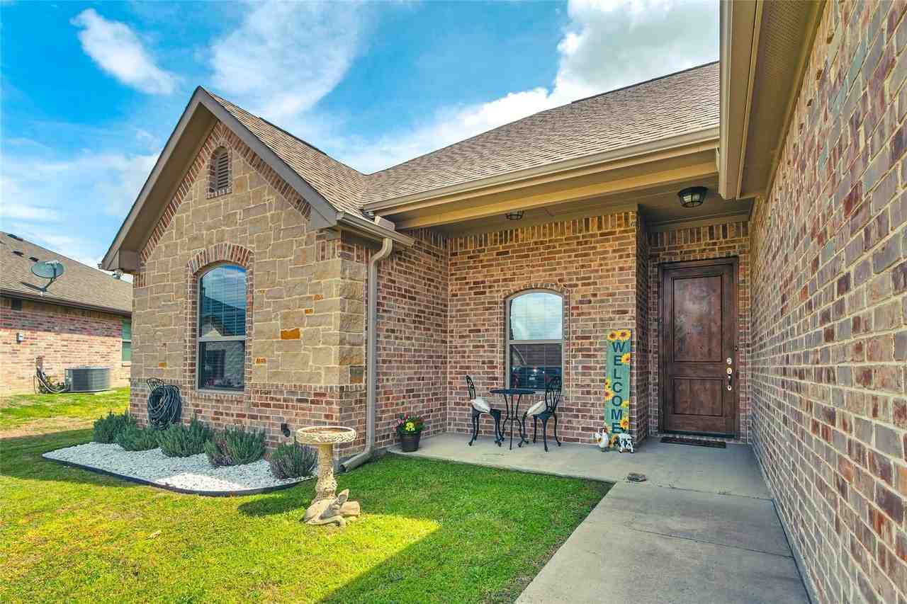 129 Oak Springs Loop - Photo 2 of 32