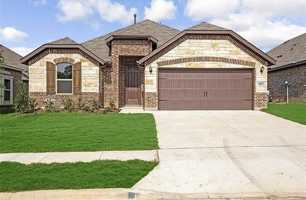 featured image of 423 Cooper St