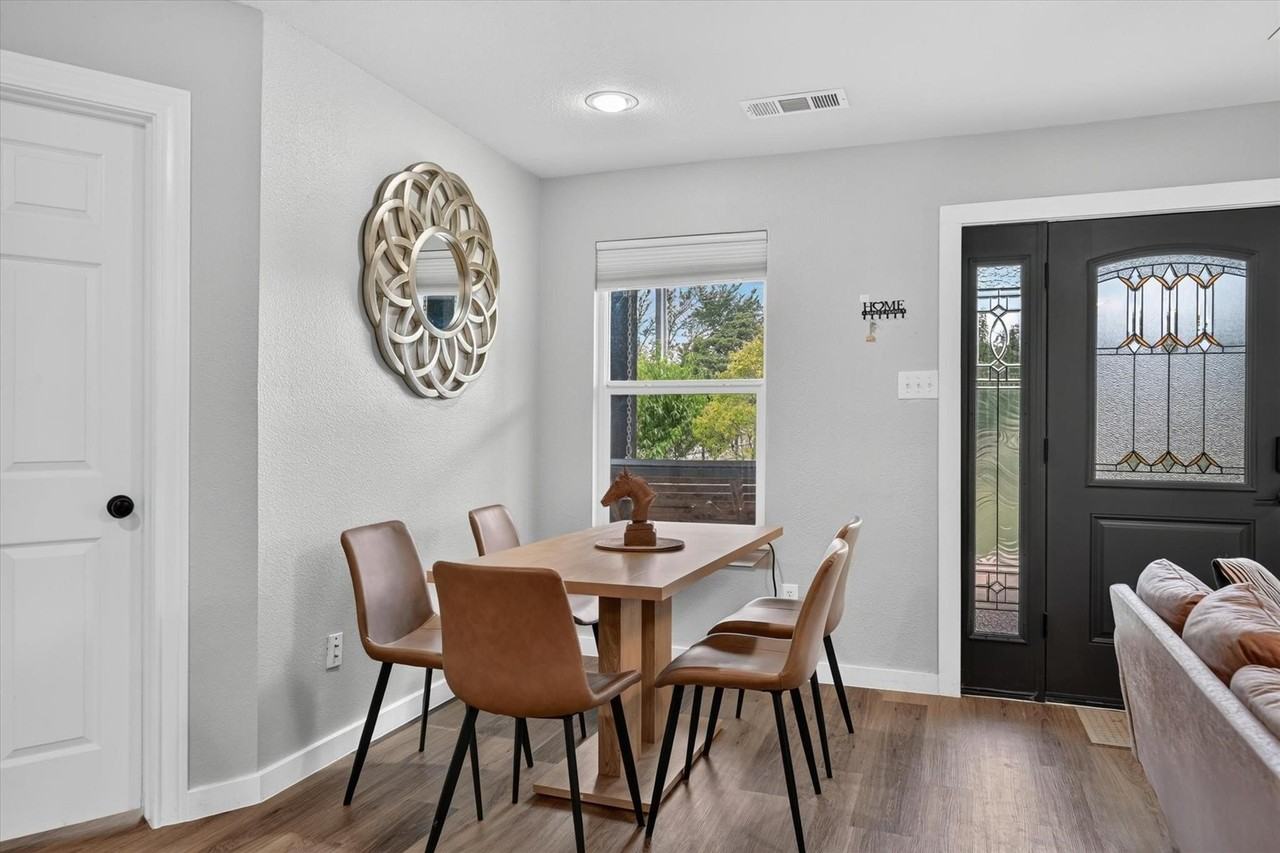 4606 County Road 408 - Photo 3 of 15