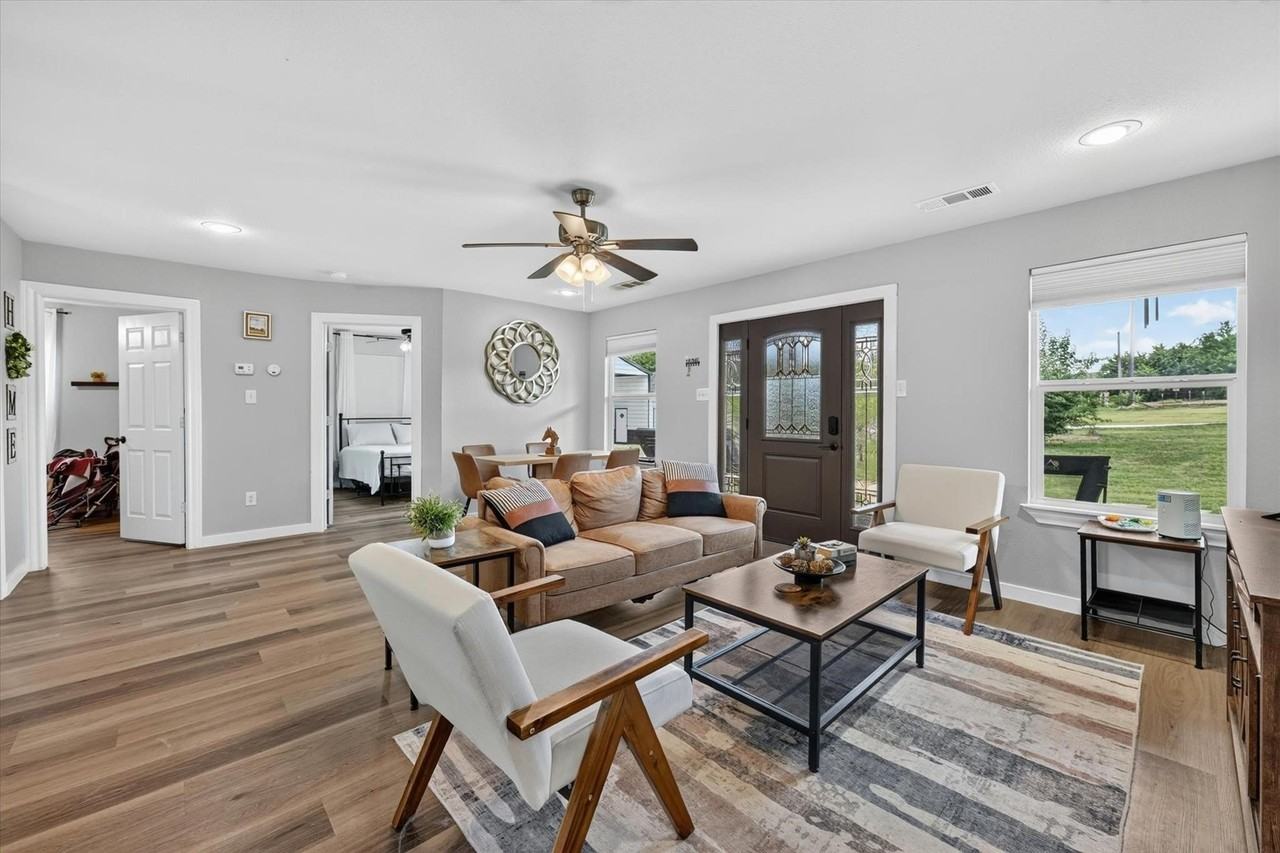 4606 County Road 408 - Photo 5 of 15