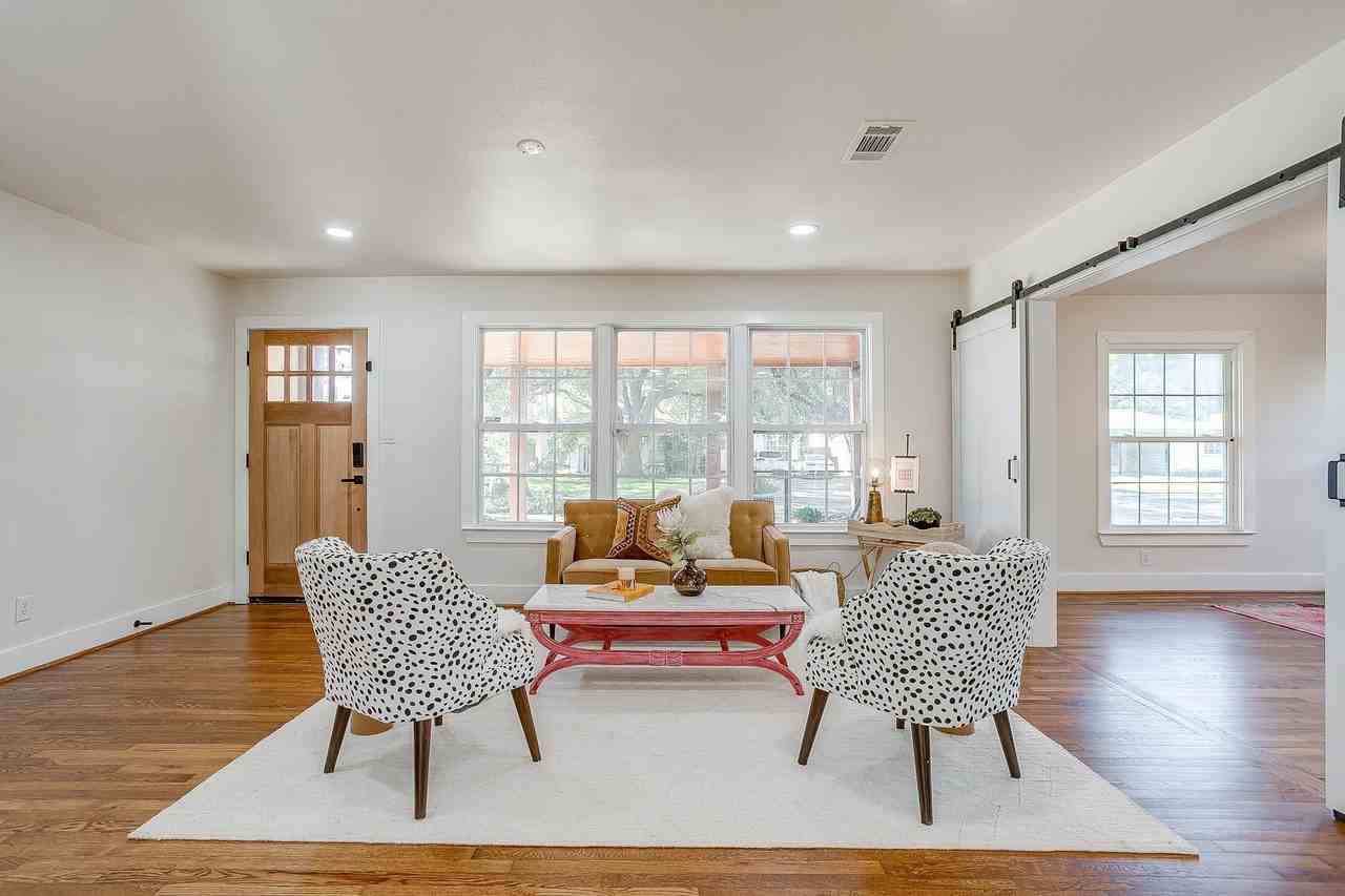 3504 Plymouth Ave - Photo 6 of 40