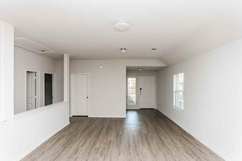 3621 Joshua St - Photo 7 of 15