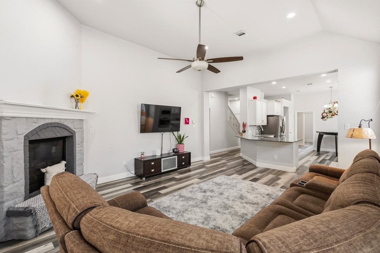 1820 Fountain Vista Vw - Photo 7 of 29