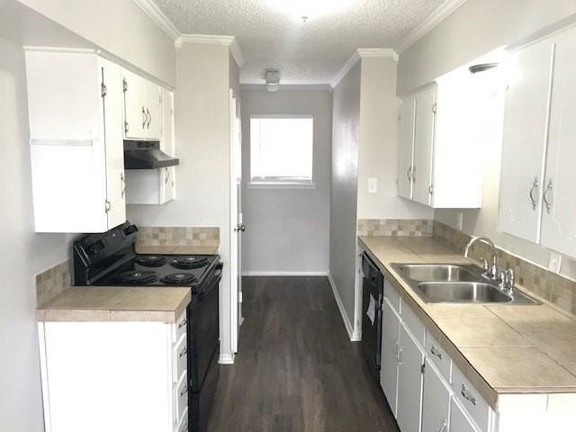 3110 Leanne St - Photo 3 of 12